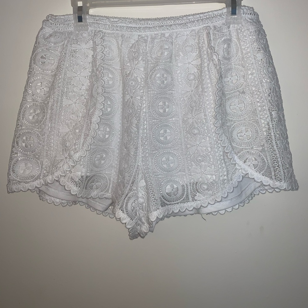 Astr Crochet shorts